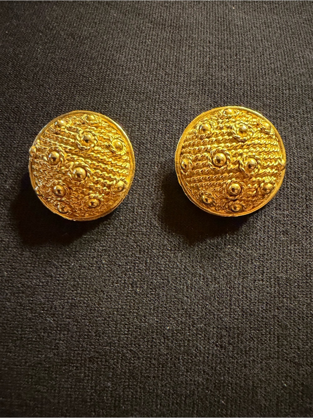 Vintage 90s Statement Button clip on Earrings gold tone Retro Glamour